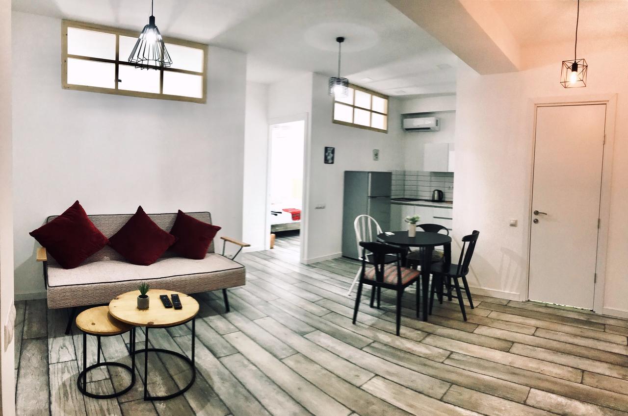 City Center Apartments By Happy Place Tiflis Exterior foto