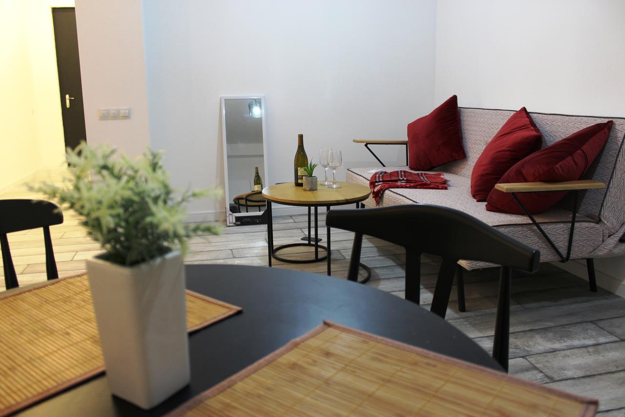 City Center Apartments By Happy Place Tiflis Exterior foto